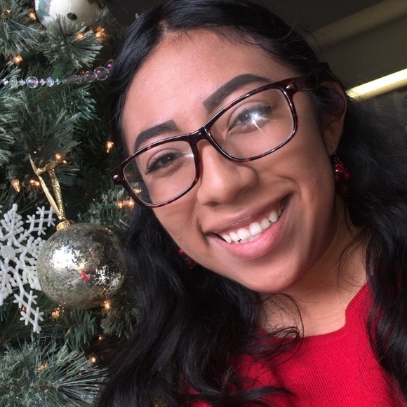 Meet your Posher, Marisol - Picture 1 of 1